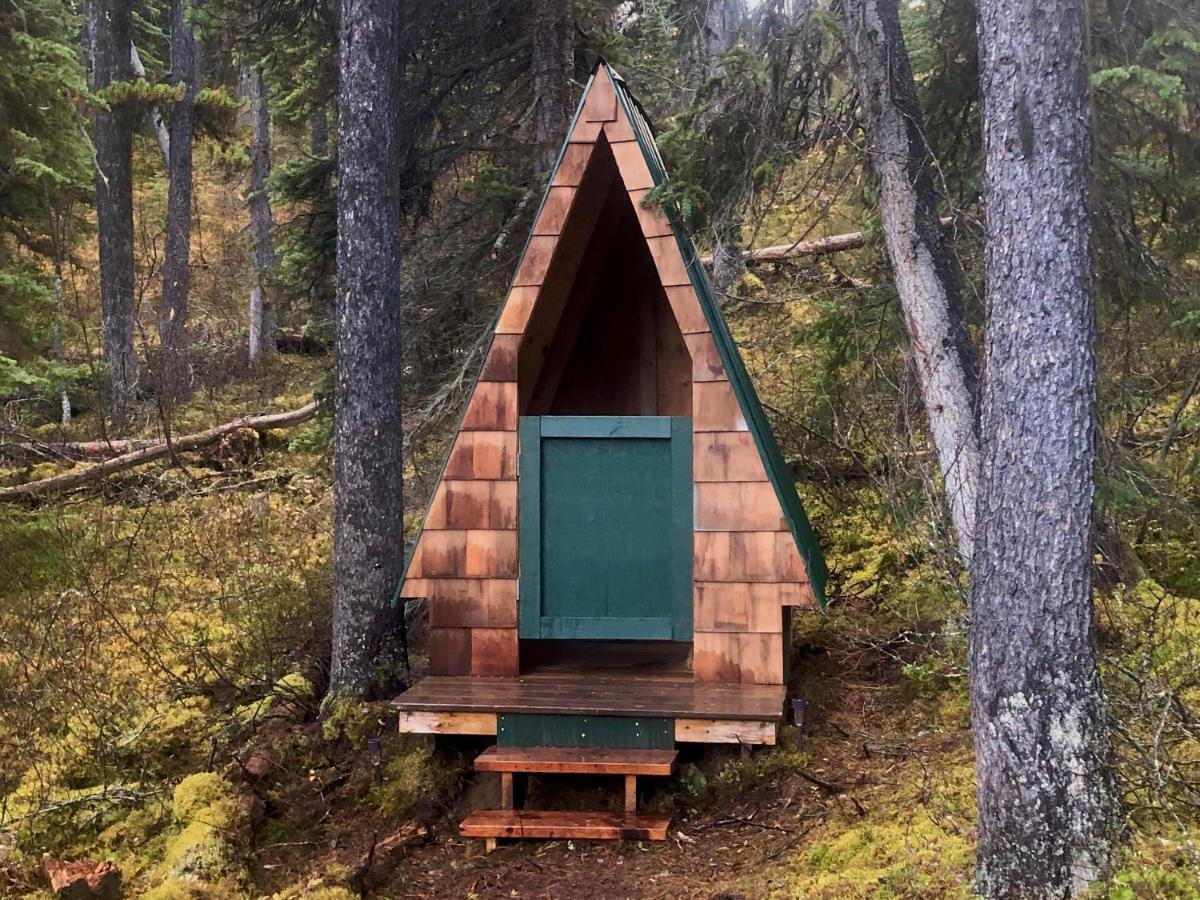 Готель Vines And Puppies Glamping Hideaway Jade City Екстер'єр фото